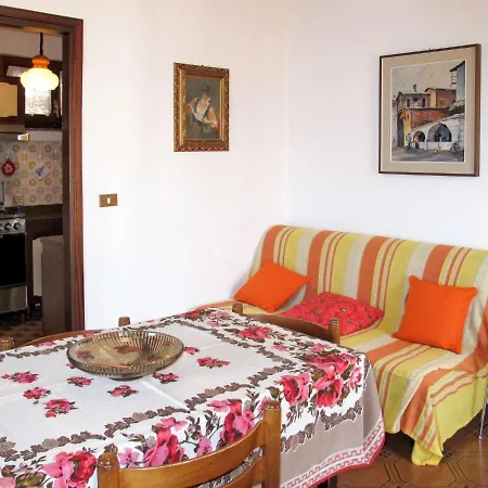 Locazione Turistica Casa Dora Stazzona